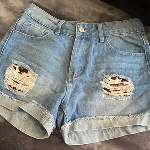 Light Blue Distressed Denim Shorts with Leopard Patch